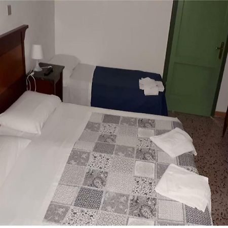 Hotel Stella Фоллоника Экстерьер фото