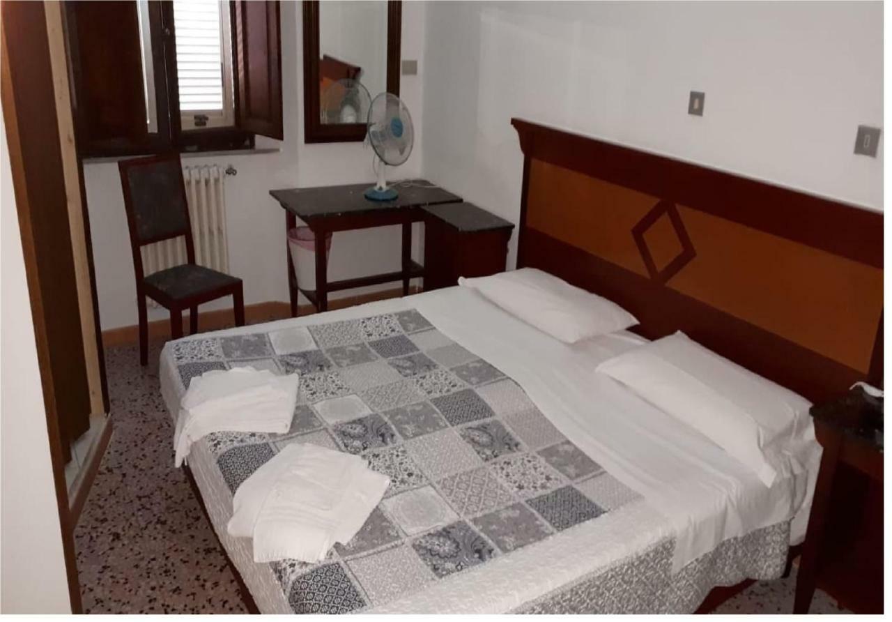 Hotel Stella Фоллоника Экстерьер фото