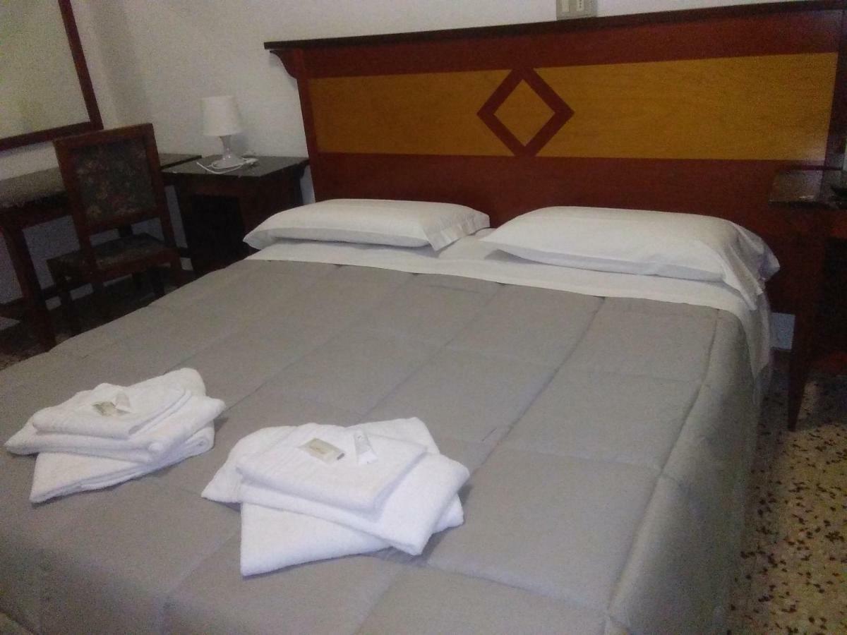 Hotel Stella Фоллоника Экстерьер фото